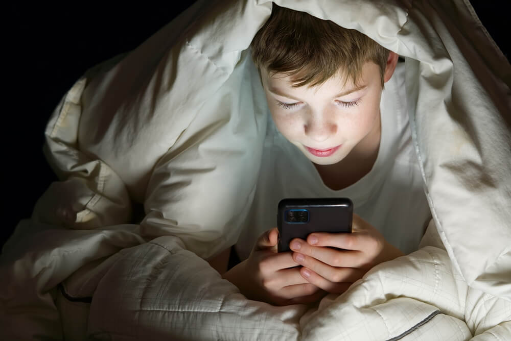 digital screen times on pediatric sleep